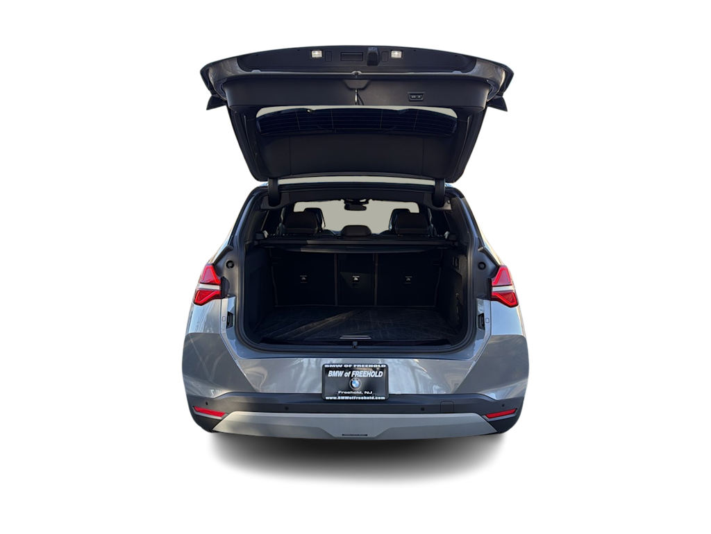 Thumbnail: 2025 BMW X3 - 17