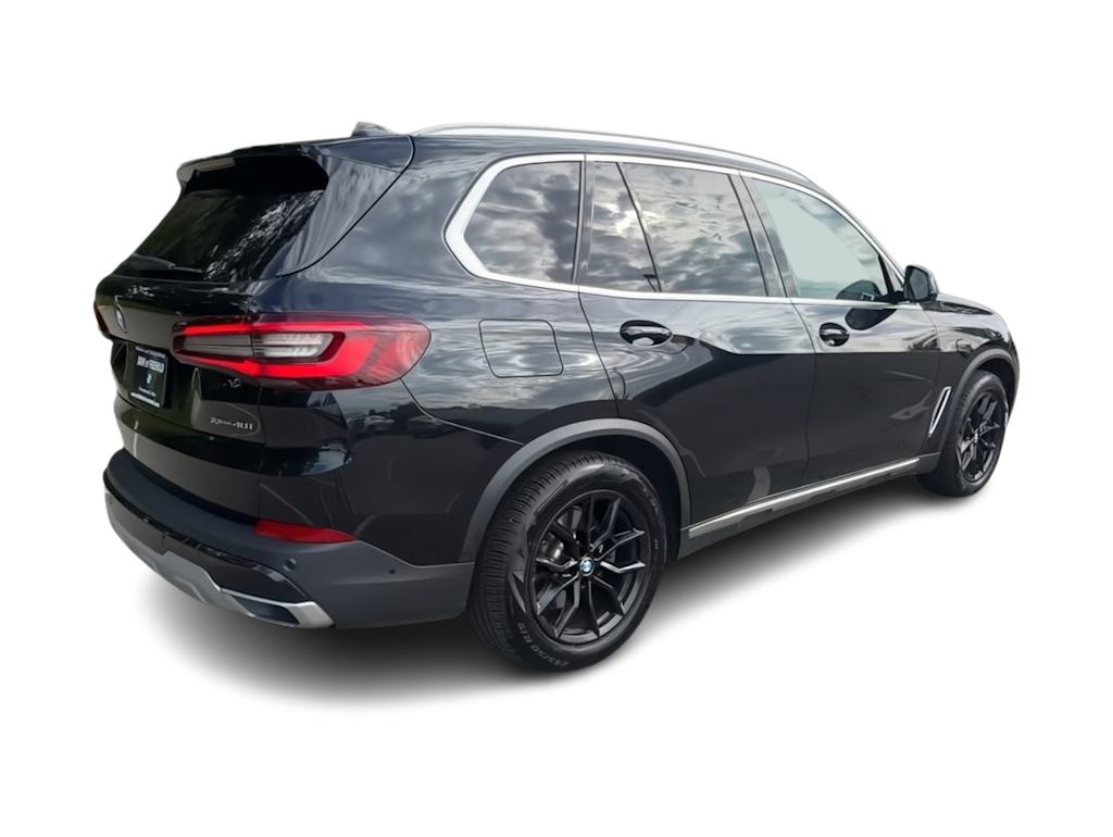 Thumbnail: 2021 BMW X5 - 24