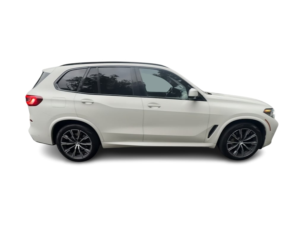 Thumbnail: 2021 BMW X5 - 24