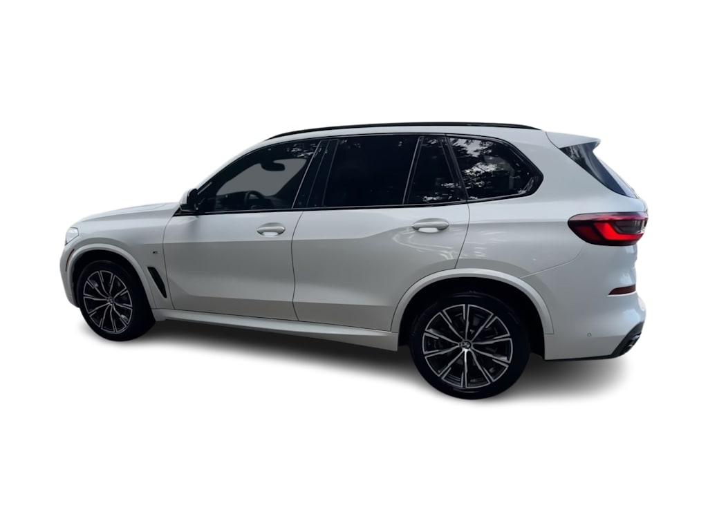 Thumbnail: 2021 BMW X5 - 3