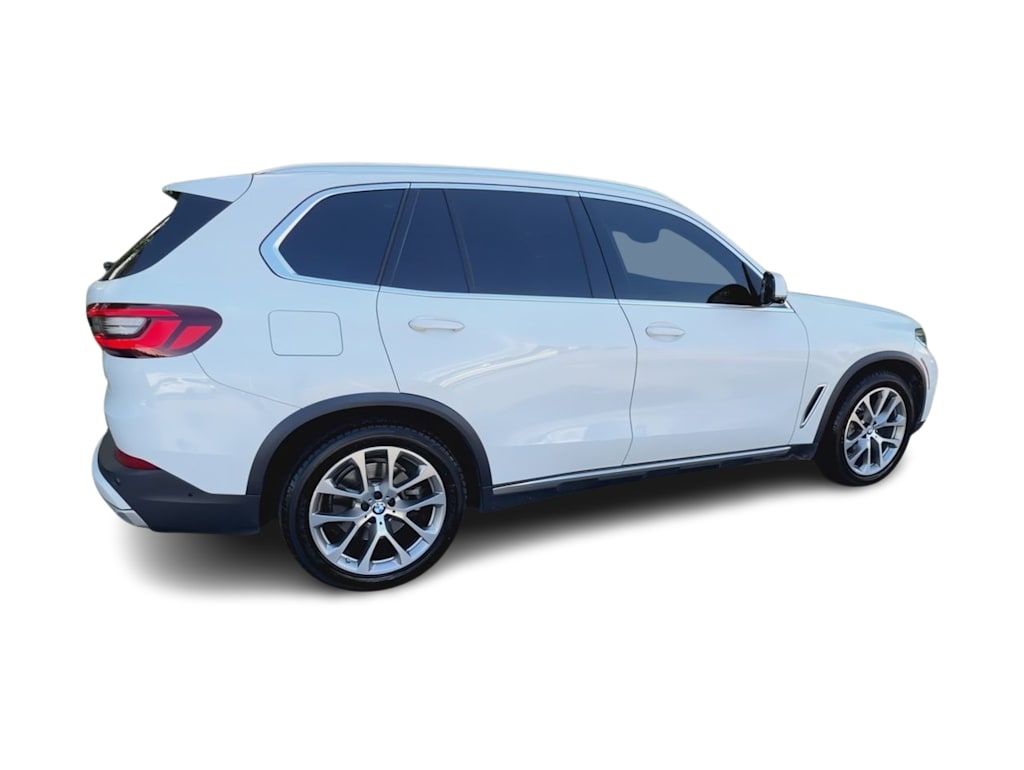 Thumbnail: 2023 BMW X5 - 21
