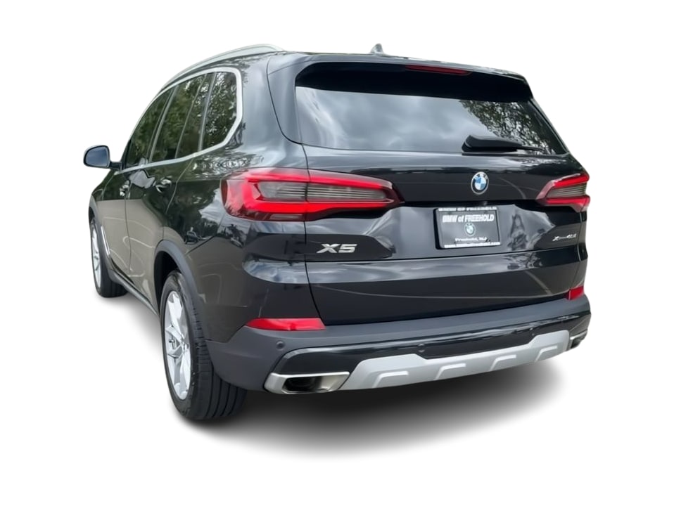 Thumbnail: 2023 BMW X5 - 21