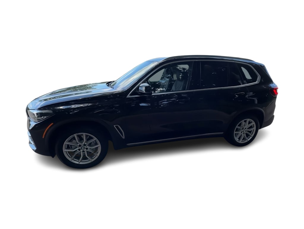 Thumbnail: 2023 BMW X5 - 3