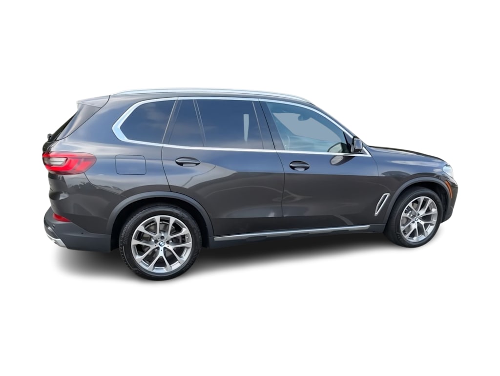 Thumbnail: 2021 BMW X5 - 23