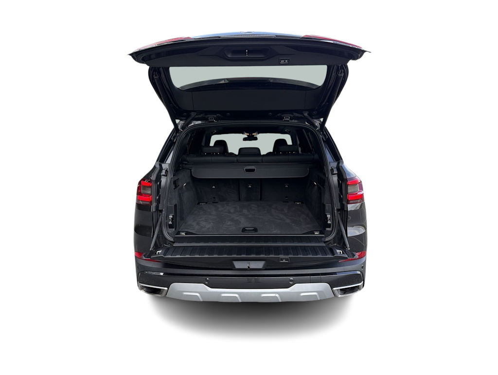 Thumbnail: 2021 BMW X5 - 17