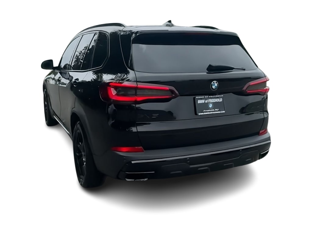 Thumbnail: 2023 BMW X5 - 4