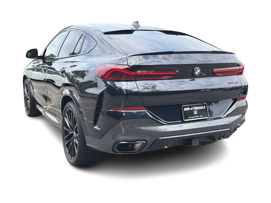 Thumbnail: 2022 BMW X6 - 4