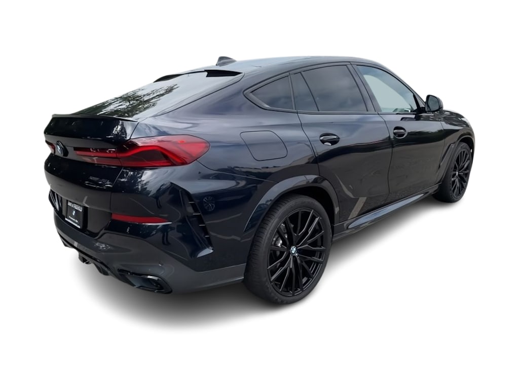 Thumbnail: 2022 BMW X6 - 24