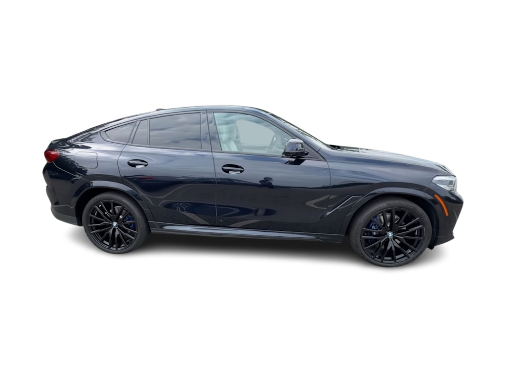 Thumbnail: 2022 BMW X6 - 23