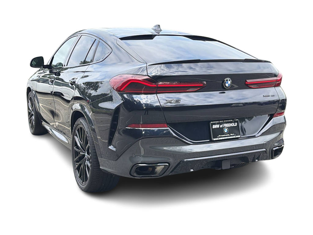 Thumbnail: 2022 BMW X6 - 4