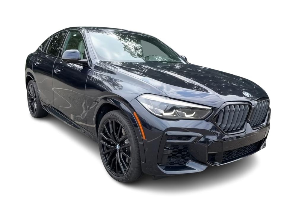 Thumbnail: 2022 BMW X6 - 20