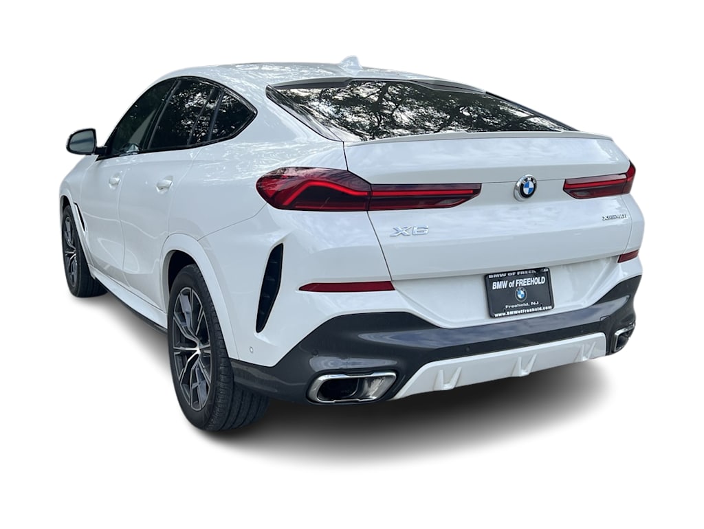 Thumbnail: 2021 BMW X6 - 4