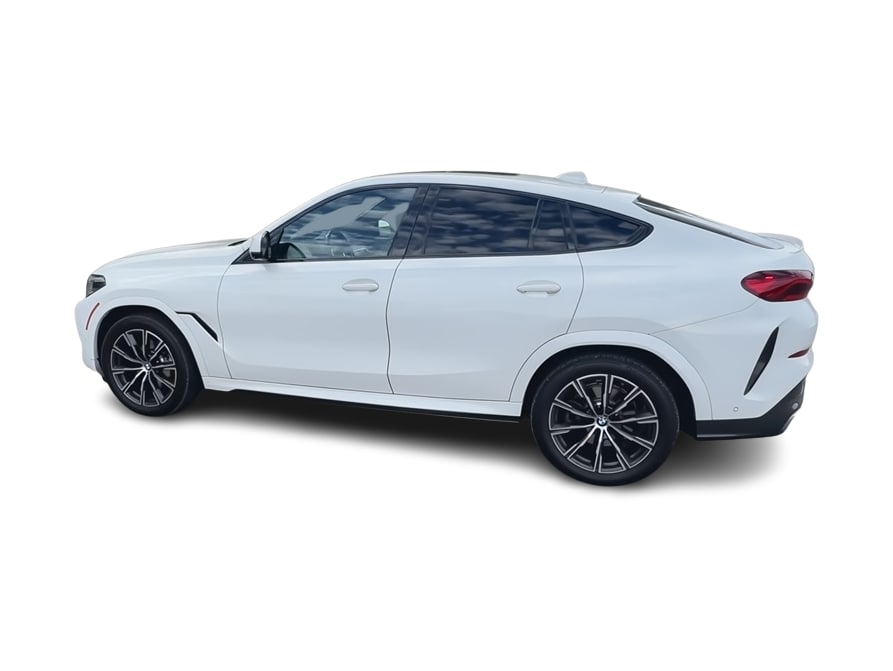 Thumbnail: 2021 BMW X6 - 3