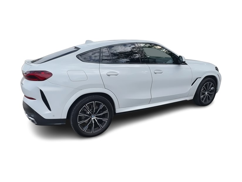 Thumbnail: 2021 BMW X6 - 22