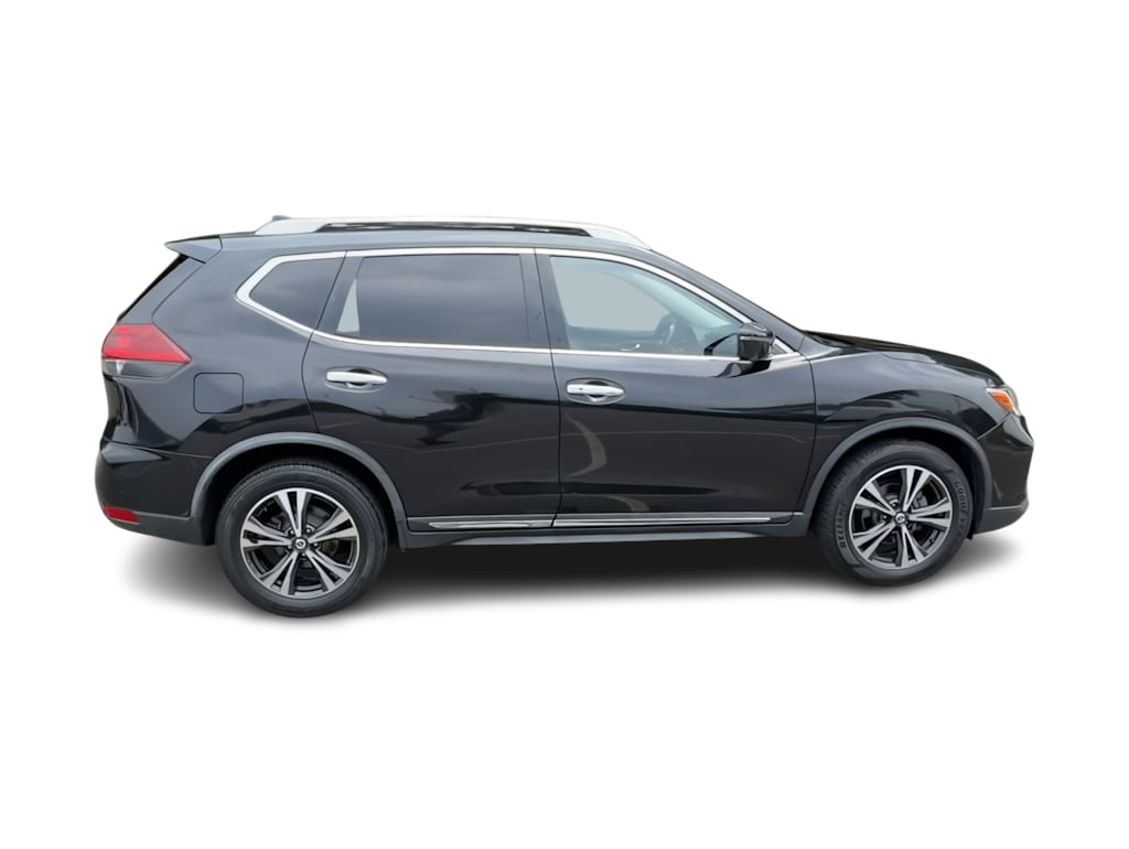 Thumbnail: 2018 Nissan Rogue - 26