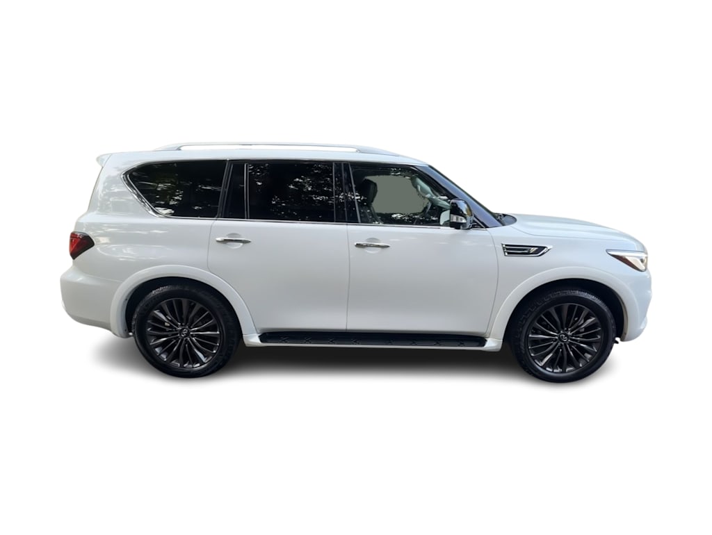 Thumbnail: 2021 INFINITI QX80 - 25