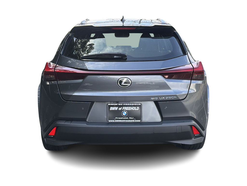 Thumbnail: 2024 Lexus UX - 5