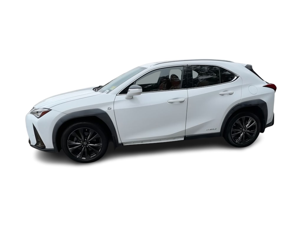 Thumbnail: 2019 Lexus UX - 3