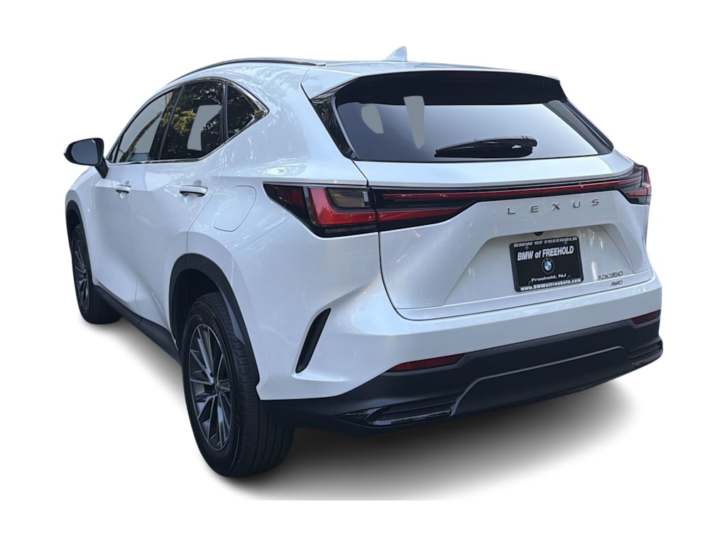 Thumbnail: 2024 Lexus ES - 4