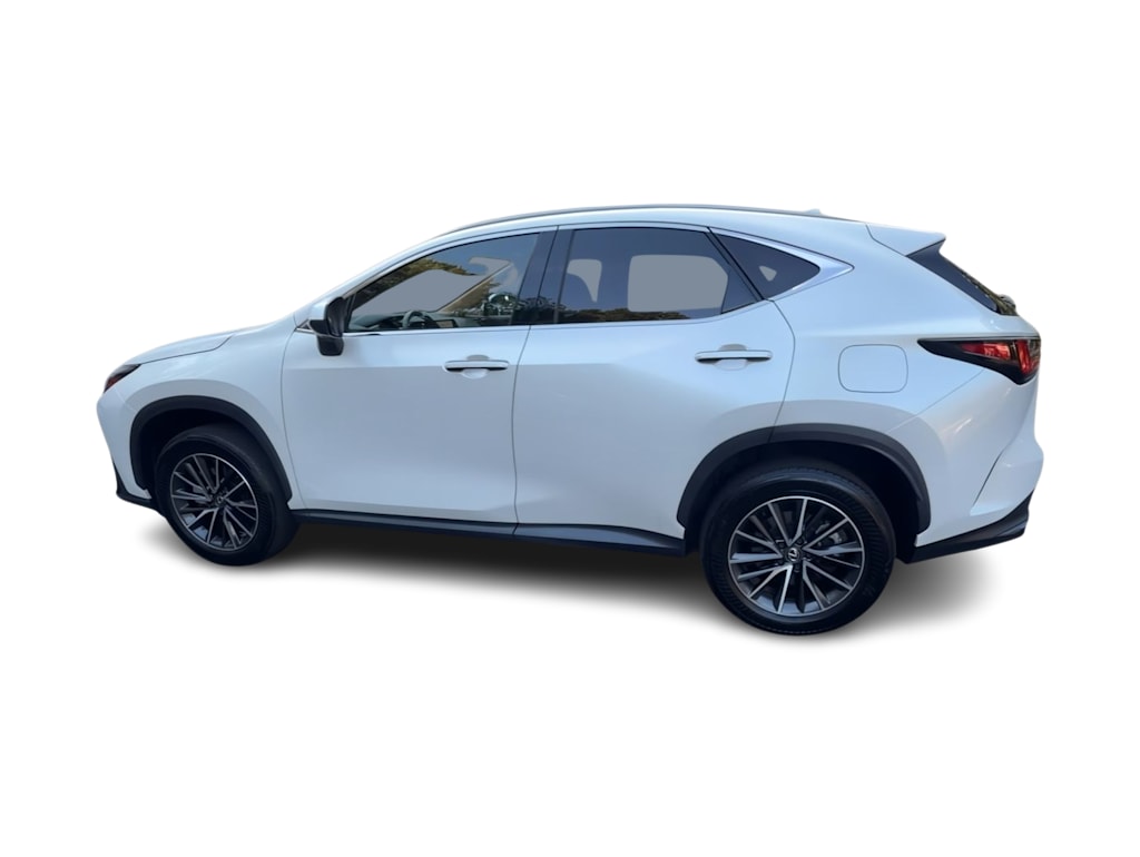Thumbnail: 2024 Lexus ES - 22