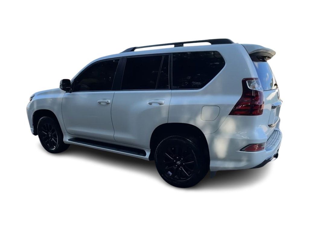 Thumbnail: 2022 Lexus GX - 4