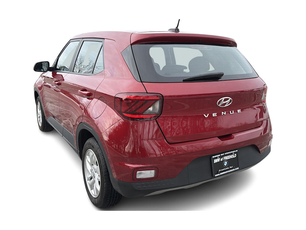 Thumbnail: 2023 Hyundai Venue - 4