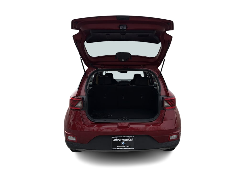 Thumbnail: 2023 Hyundai Venue - 18