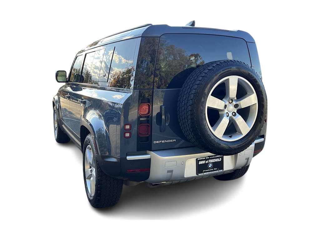 Thumbnail: 2024 Land Rover Defender - 4