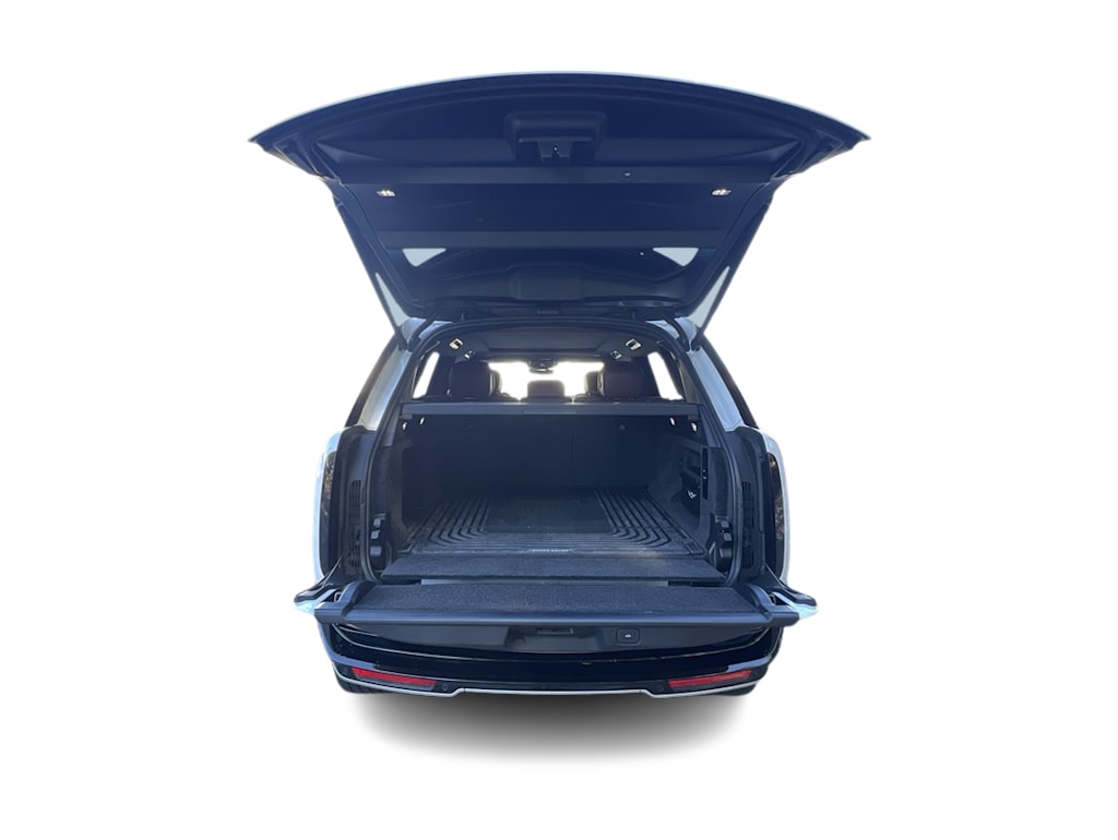 Thumbnail: 2025 Land Rover Range Rover - 16