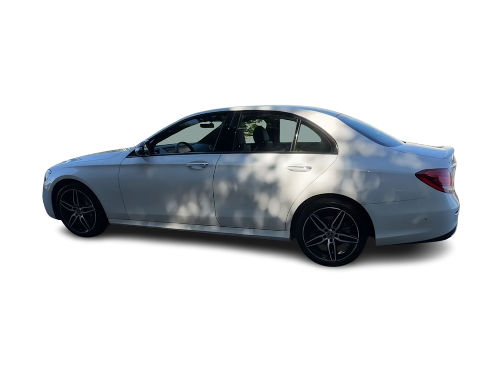 Thumbnail: 2020 Mercedes-Benz E-Class - 3