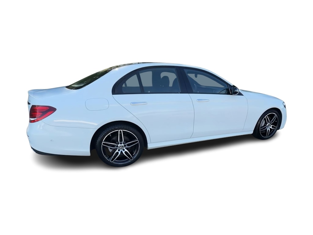 Thumbnail: 2020 Mercedes-Benz E-Class - 22