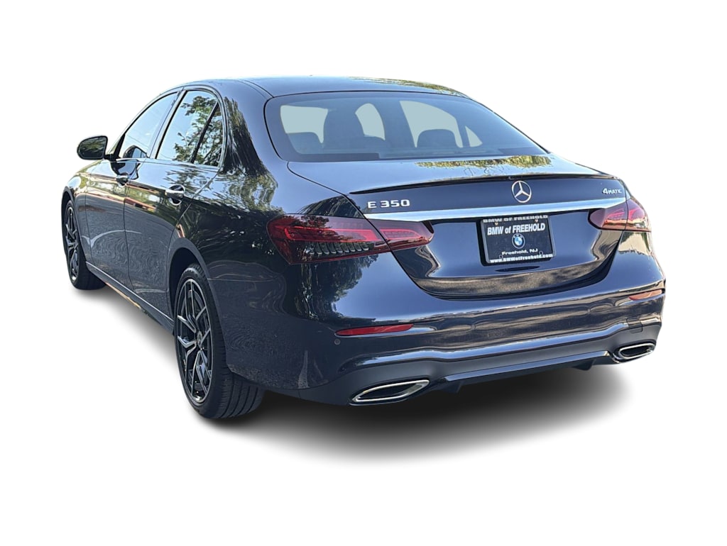 Thumbnail: 2022 Mercedes-Benz E-Class - 4