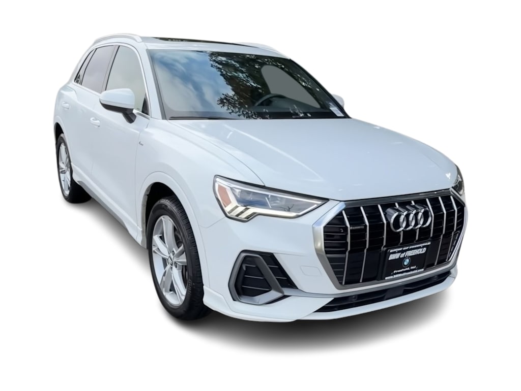 Thumbnail: 2020 Audi Q3 - 21