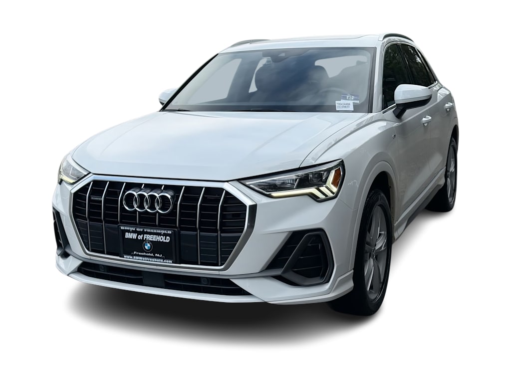Thumbnail: 2020 Audi Q3 - 6