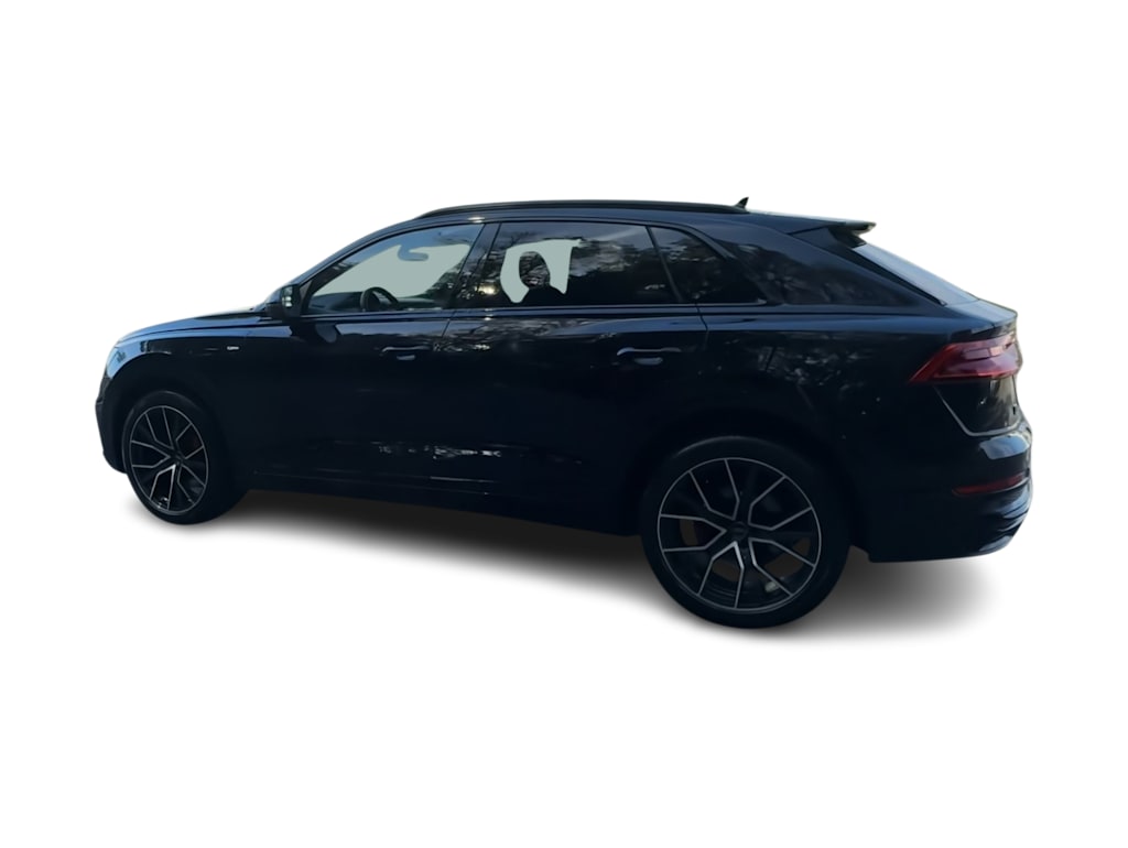 Thumbnail: 2020 Audi Q8 - 3