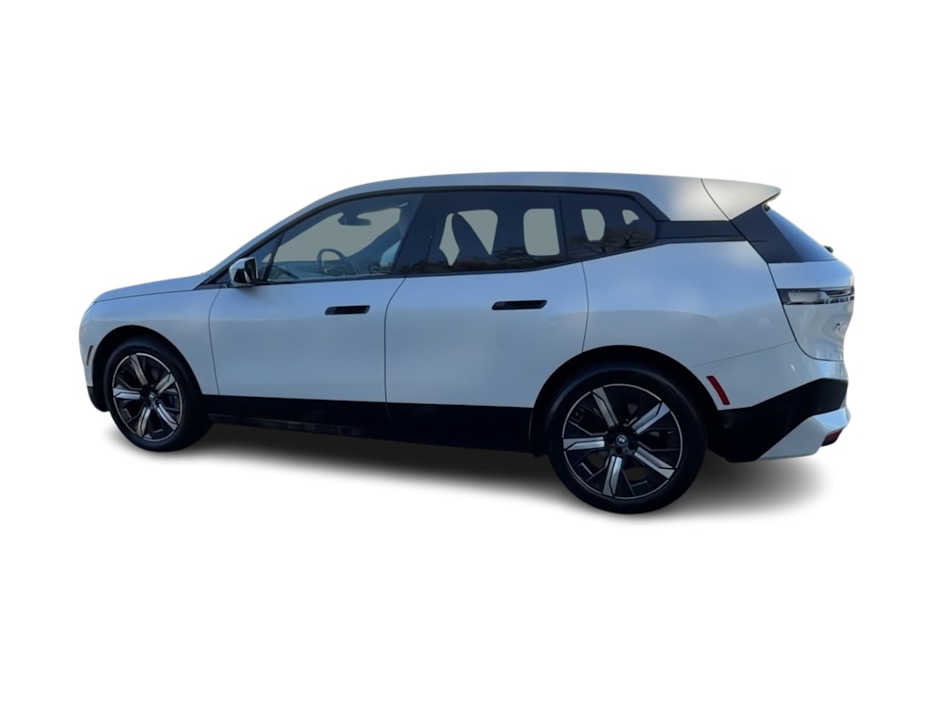 Thumbnail: 2024 BMW iX - 21