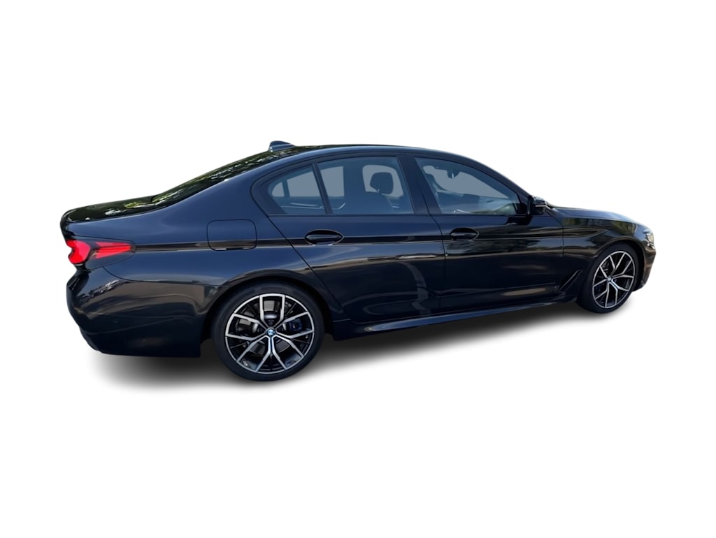 Thumbnail: 2022 BMW 5 Series - 5