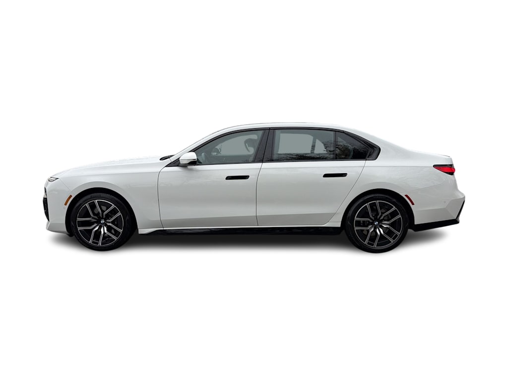 Thumbnail: 2023 BMW 7 Series - 23