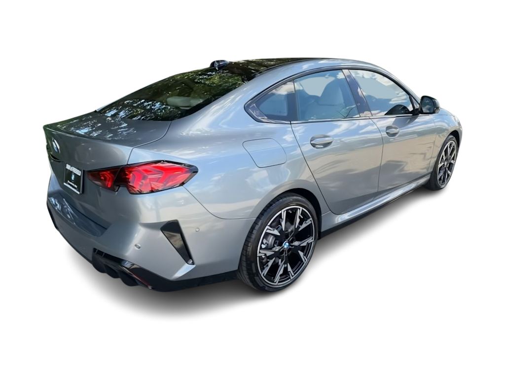 Thumbnail: 2026 BMW 2 Series - 23