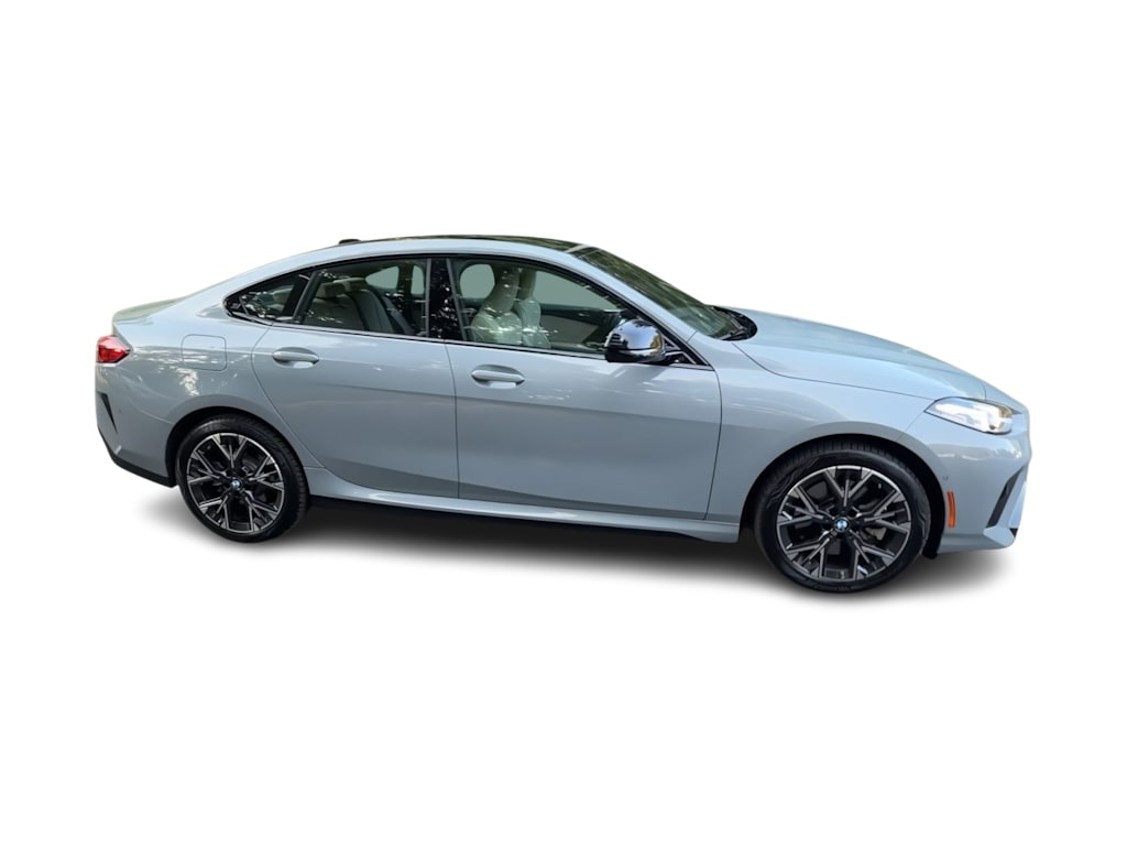 Thumbnail: 2026 BMW 2 Series - 23