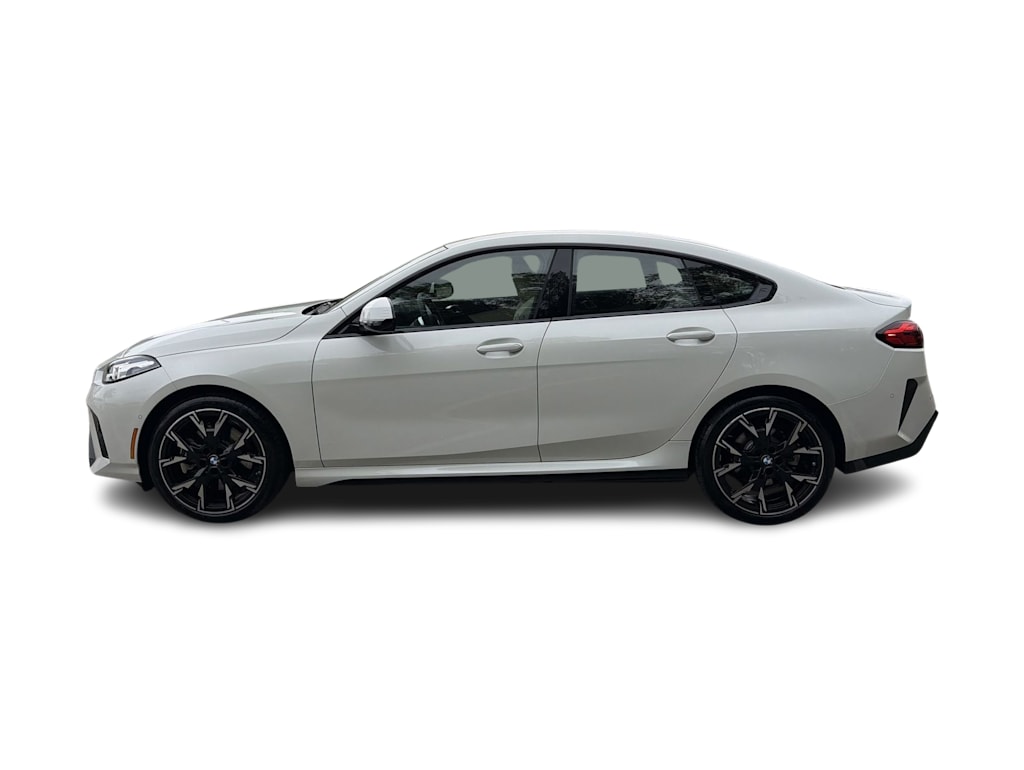 Thumbnail: 2025 BMW 2 Series - 24