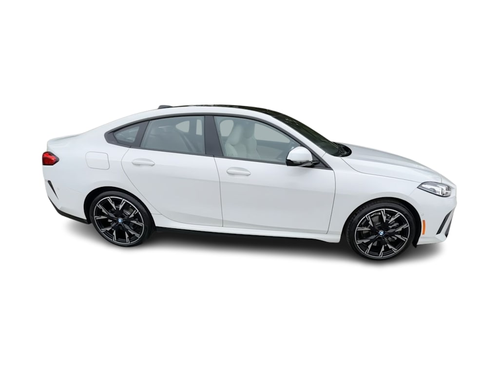Thumbnail: 2025 BMW 2 Series - 23