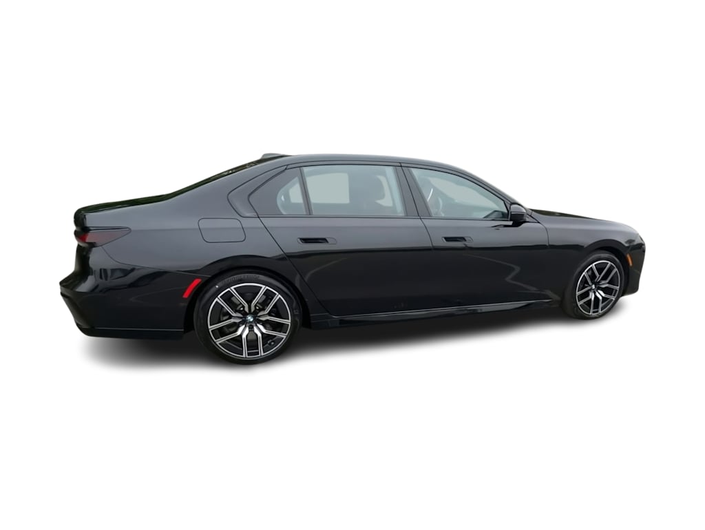 Thumbnail: 2026 BMW 7 Series - 18