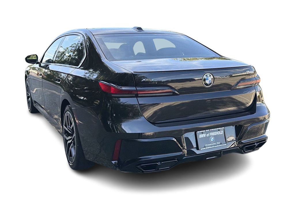 Thumbnail: 2024 BMW 7 Series - 4