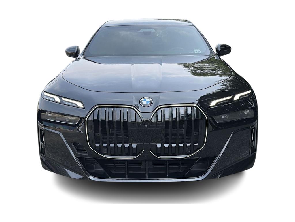 Thumbnail: 2024 BMW 7 Series - 6