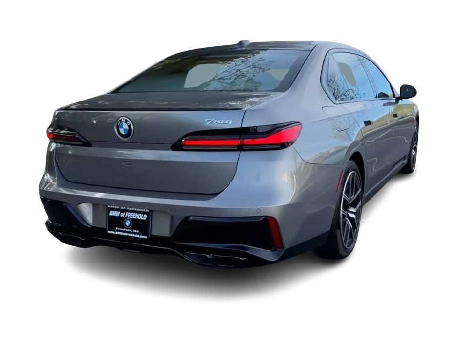 Thumbnail: 2025 BMW 7 Series - 20