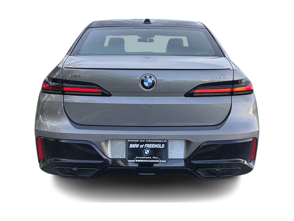 Thumbnail: 2025 BMW 7 Series - 5