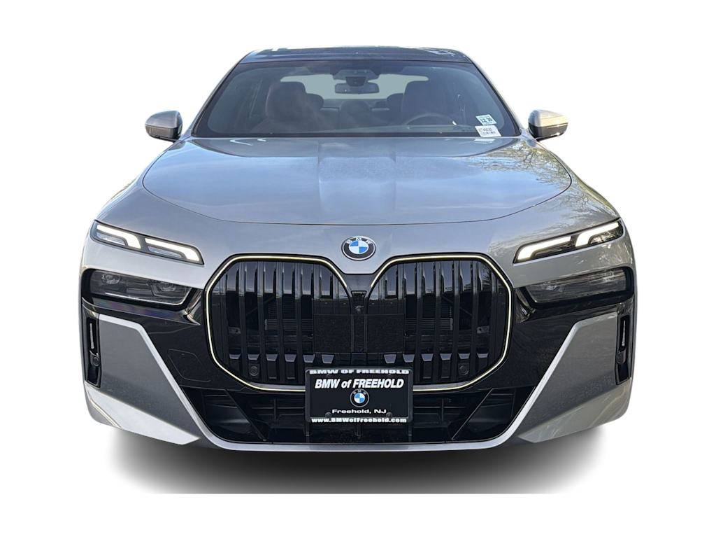 Thumbnail: 2025 BMW 7 Series - 23