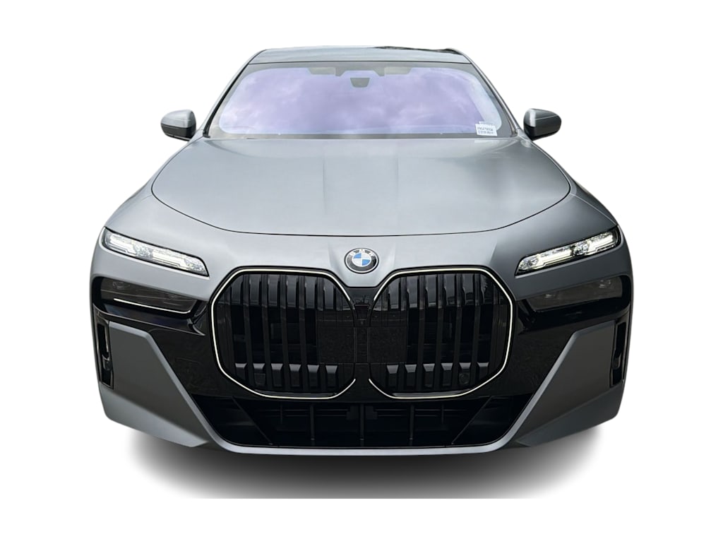 Thumbnail: 2025 BMW 7 Series - 22