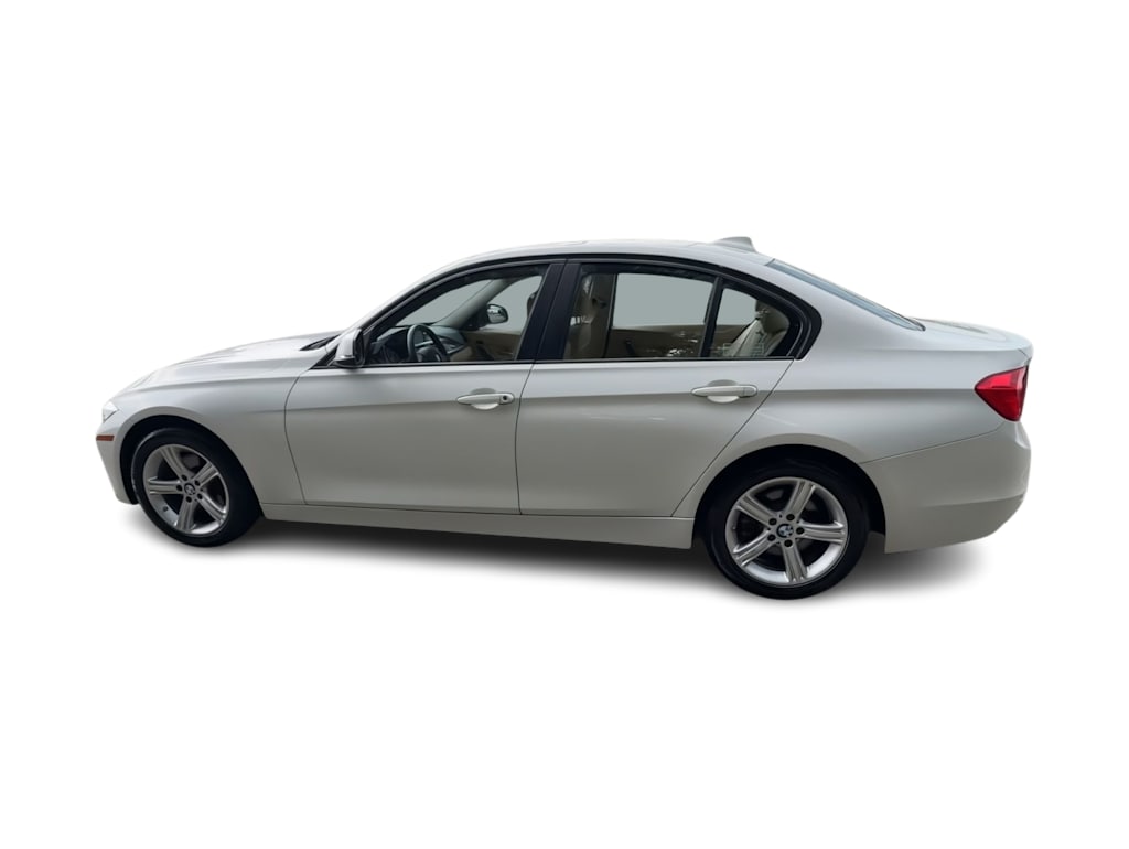 Thumbnail: 2015 BMW 3 Series - 3